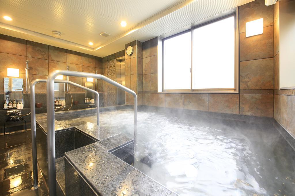 Hotel Coco Grand Kitasenju Tokyo Bagian luar foto