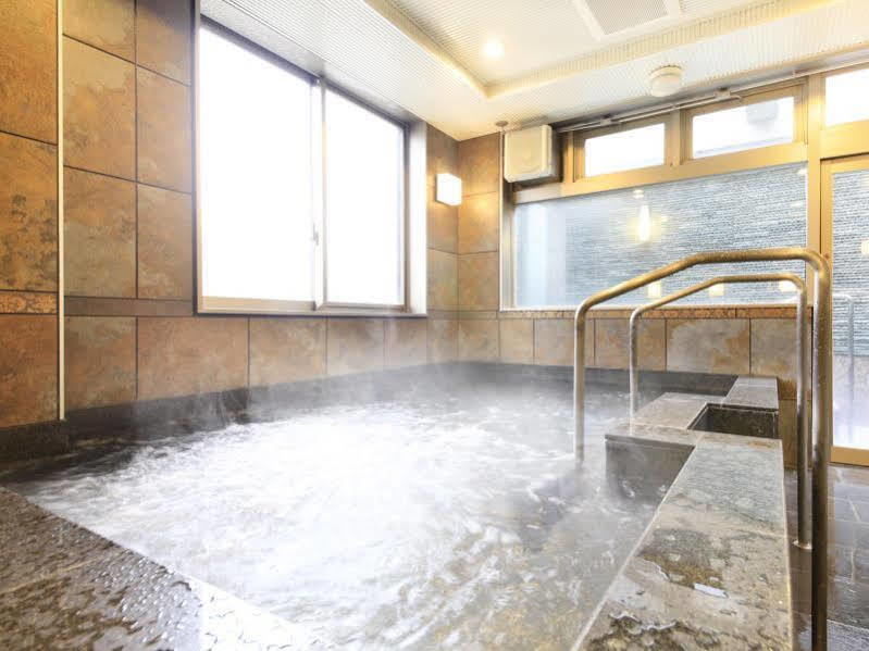 Hotel Coco Grand Kitasenju Tokyo Bagian luar foto